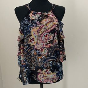 Sequin Hearts top/Blouse. Cold shoulder. Size Small.